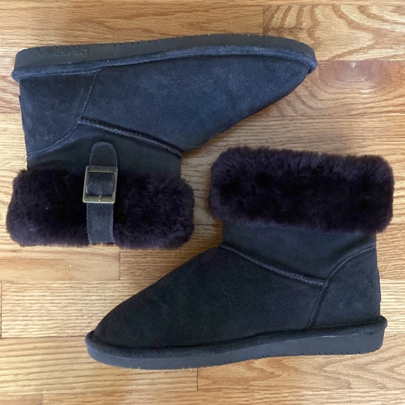 BearPaw Like New “Abby” Chocolate Colored Bootie - Picture 6 of 15